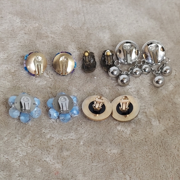 Vintage Clip-on‎ Earrings Costume Jewelry Lot see photos - Picture 9 of 9
